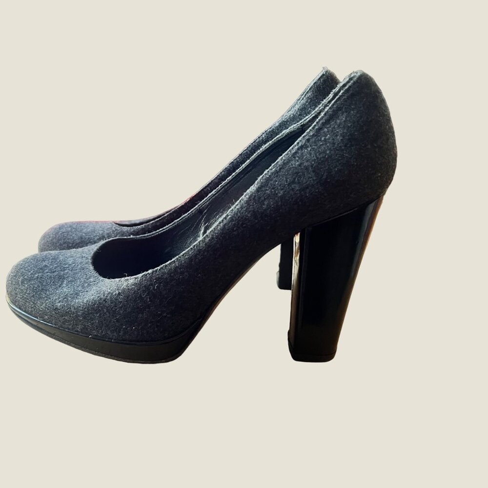 Stuart Weitzman Size 7m Gray Wool Platform Block … - image 5